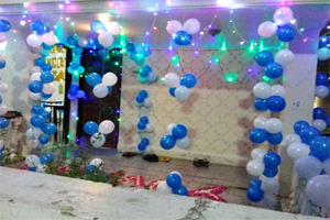 balloon decorators in Charni road
